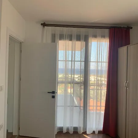 Merkezde Ful Deniz Manzarali